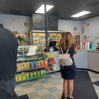 Day Hill Deli - Delis Near Me - Windsor, Connecticut