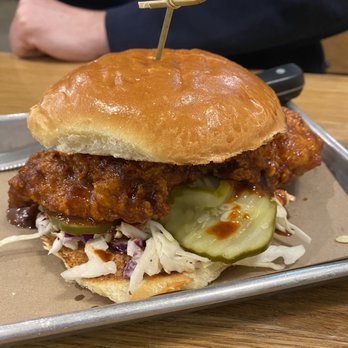 Big Buns - SHIRLINGTON HOT - Burgers Near Me - Arlington, Virginia Big Buns - SHIRLINGTON HOT - Burgers Near Me - Arlington, Virginia