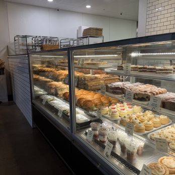 Bonrue Bakery - Bakeries Near Me - St George, Utah Bonrue Bakery - Bakeries Near Me - St George, Utah
