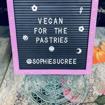Sophie Sucrée - Cute decorations! - Desserts Near Me - Montreal, Quebec Sophie Sucrée - Cute decorations! - Desserts Near Me - Montreal, Quebec