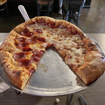 Mellow Mushroom Franklin - Half cheese, half pepperoni - Pizza Near Me - Franklin, Tennessee