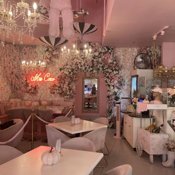 Mrs Coco - Dining - Cafes Near Me - Henderson, Nevada