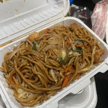 Dragon Palace - Norcross - Shrimp lo mein - Chinese Near Me - Norcross, Georgia