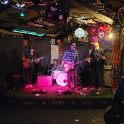 Winters Tavern - The Black Heartthrobs.