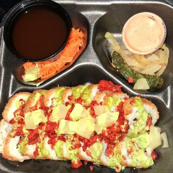 Kculichi Sushi - Pastorcito Roll - Sushi Bars Near Me - Kansas City, Missouri