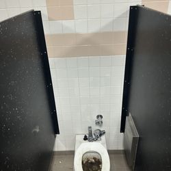 Apache Junction Unified School District - clean the bathroom