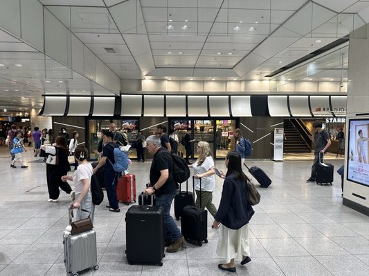 Tokyo Station by null