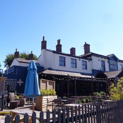 Cross House Inn - Cross House, Formby