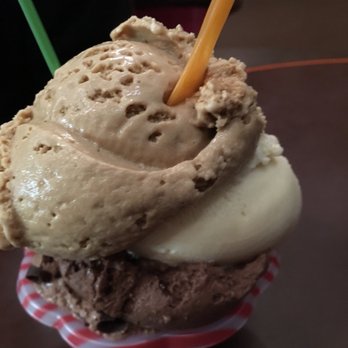 Splendora's Gelato Cafe - Large gelato- 4 flavors for $6.25 - Gelato Near Me - Charlottesville, Virginia Splendora's Gelato Cafe - Large gelato- 4 flavors for $6.25 - Gelato Near Me - Charlottesville, Virginia