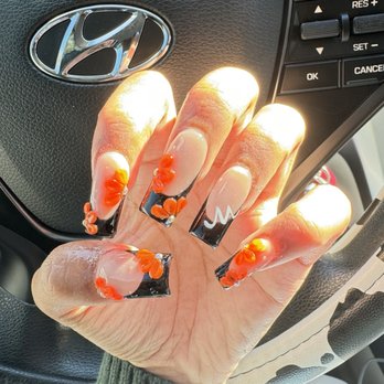 Venetian Nail Spa - Nail Salons Near Me - Modesto, California