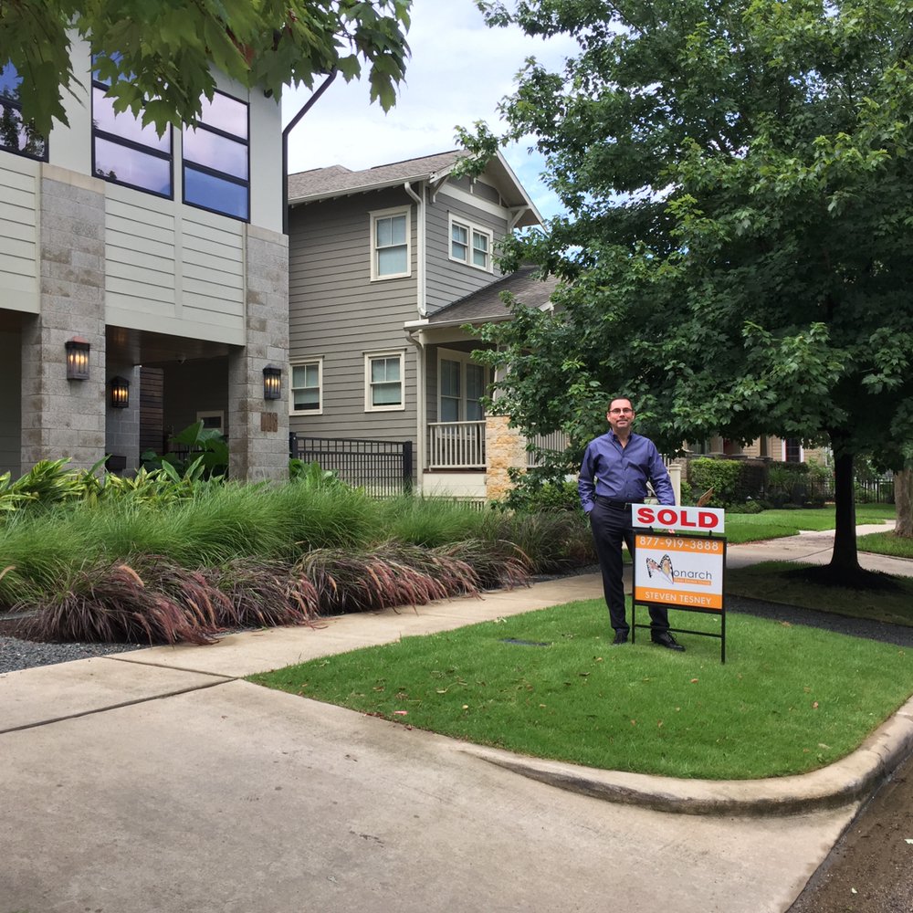 MONARCH REAL ESTATE GROUP Request Information Apartments 5535 Memorial Dr, Houston, TX