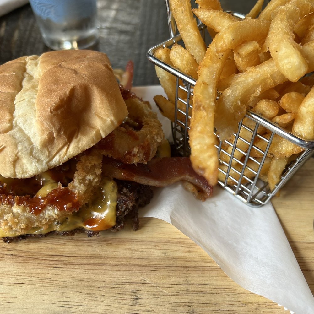 The Porter - Smashburger and fries - Pubs Near Me - Hattiesburg, Mississippi The Porter - Smashburger and fries - Pubs Near Me - Hattiesburg, Mississippi