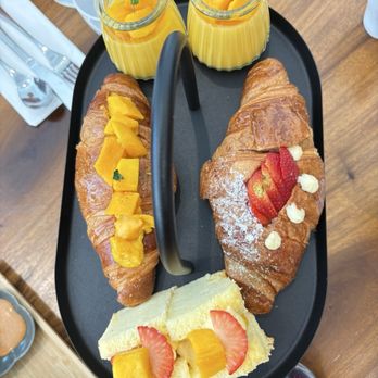 Hazukido - Bakeries Near Me - Richmond, British Columbia