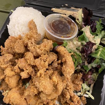 Thai Mee Up - Lemongrass fried chicken - Food Trucks Near Me - Kahului, Hawaii Thai Mee Up - Lemongrass fried chicken - Food Trucks Near Me - Kahului, Hawaii