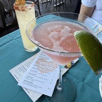 Roe Seafood - Happy hour cosmo and Paloma - Seafood Near Me - Long Beach, California Roe Seafood - Happy hour cosmo and Paloma - Seafood Near Me - Long Beach, California