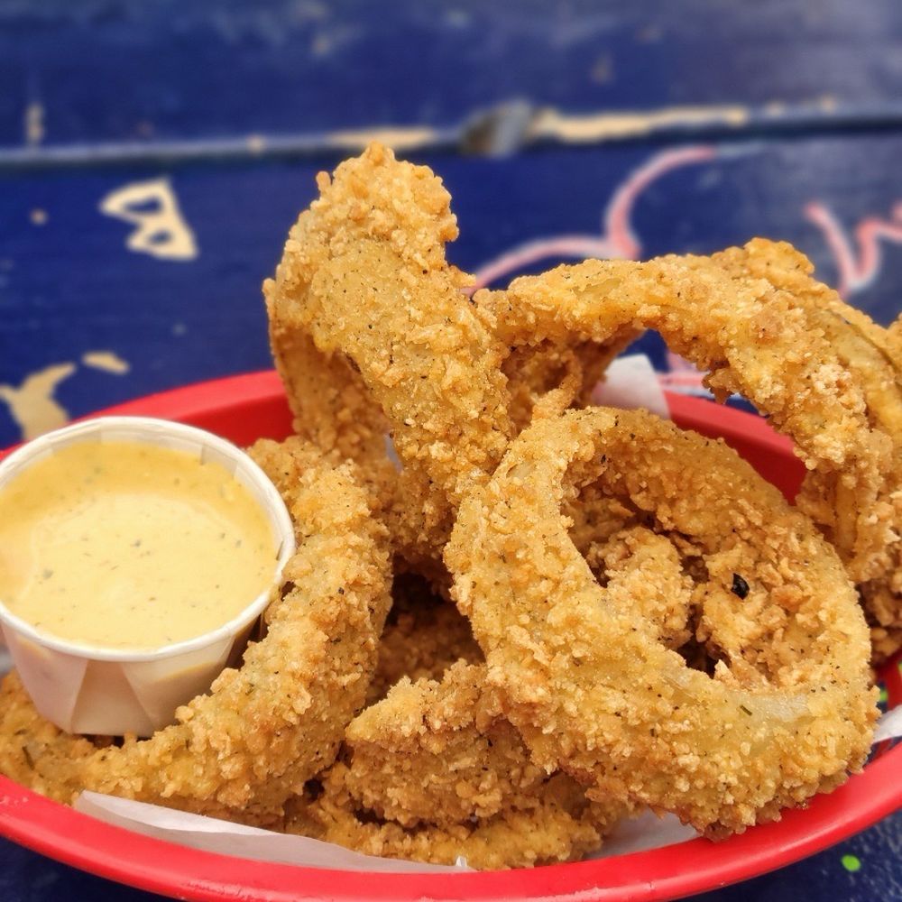Thunderbird - Onion Rings with Srirancha - Bars Near Me - Portland, Oregon