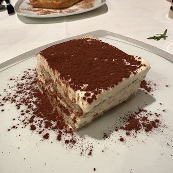 Divino Ristorante - Tiramisu - Italian Near Me - Belmont, California