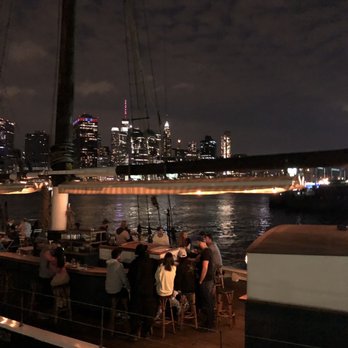 Pilot - Nighttime view - Cocktail Bars Near Me - Brooklyn, New York