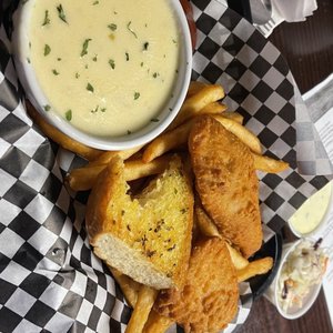 SEXTANT BAR AND GALLEY - 88 Photos & 176 Reviews - 4035 NE Marine Dr