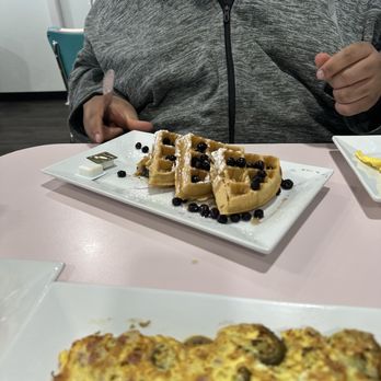 Bel Aire Pancake House - Waffles with bluebe Waffle Buster - Breakfast & Brunch Near Me - Norfolk, Virginia Bel Aire Pancake House - Waffles with bluebe Waffle Buster - Breakfast & Brunch Near Me - Norfolk, Virginia