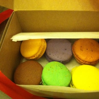 Masse's Pastries - 6 different flavors of macarons! - Bakeries Near Me - Berkeley, California