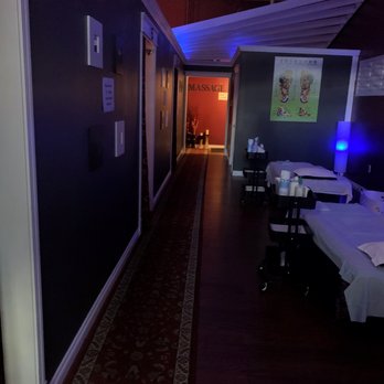 Bo Bo Spa - Hallway from entrance - Massage Near Me - Woodinville, Washington