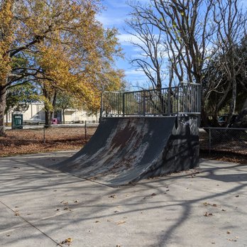 Ackerman Park Skatepark - Ackerman Park Skatepark - Skate Parks Near Me - Charleston, South Carolina