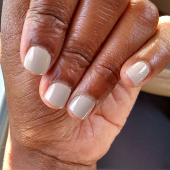 VH Nailspa - Natural - Nail Salons Near Me - Houston, Texas
