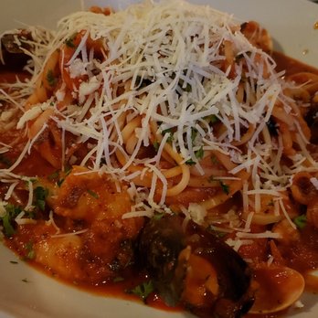 MA'S Italian Kitchen - Seafood pasta - Italian Near Me - Burbank, California