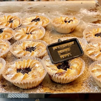 Fabrique Artisan Bakery by null