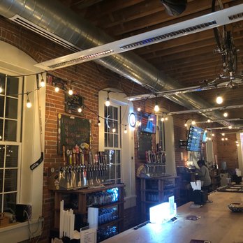 The Cellar Peanut Pub - Lots of taps and (currently) open every day!! - Pubs Near Me - Newton, Iowa