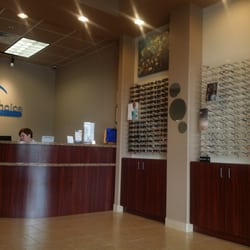 Clear Choice Eye Care - Great staff? Tons of choices!