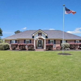 Taylor Lomprez - Homes By TLC - Keller Williams Realty - Real Estate Agents Near Me - Bluffton, South Carolina Taylor Lomprez - Homes By TLC - Keller Williams Realty - Real Estate Agents Near Me - Bluffton, South Carolina