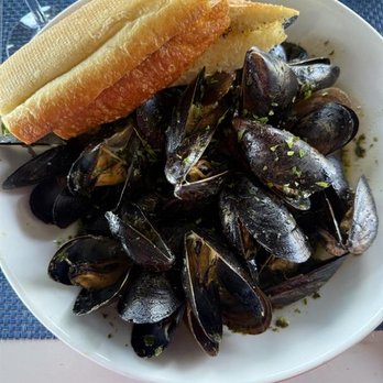 Rappahannock Oyster Bar - mussels - Seafood Near Me - Washington, DC, District of Columbia Rappahannock Oyster Bar - mussels - Seafood Near Me - Washington, DC, District of Columbia