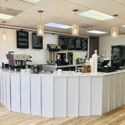 Amy & Alex's Homemade Ice Cream And Coffee - Counter