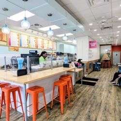 Tropical Smoothie Cafe - Inside