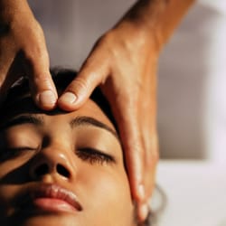 Aquarian Massage & Wellness