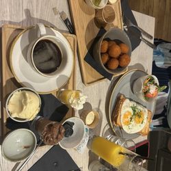 Tea-room Wally