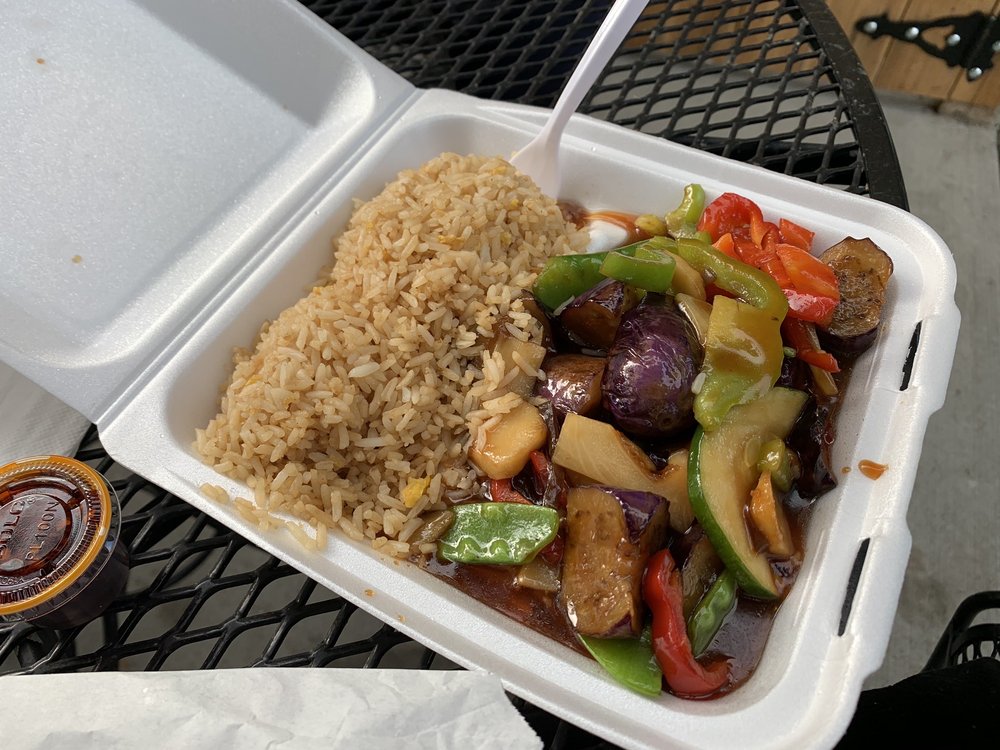 Fans Chinese Cuisine Logo