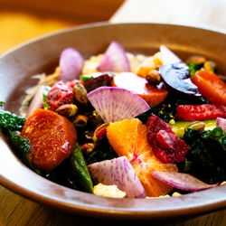 Johnston's Saltbox - Kale salad