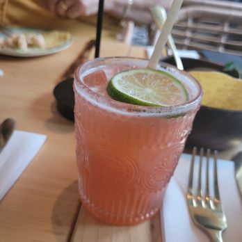 Citrico Cafe - My meh Strawberry margarita - Mexican Near Me - Astoria, New York