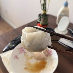 Tao Yuen Pastry - Massive chive and pork dumpling