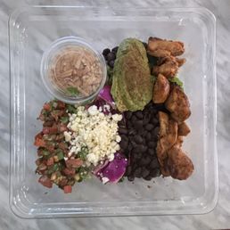 G-Potle Taco Crunch Bowl, solid 4 stars (a bit shy on the Romaine) G-Potle Taco Crunch Bowl, solid 4 stars (a bit shy on the Romaine)