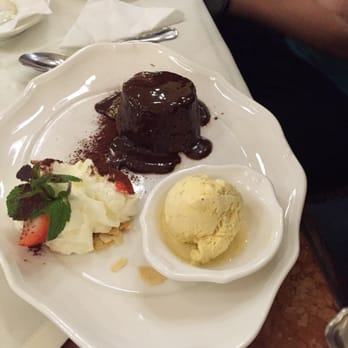 Café Central - Warm chocolate cake with ice cream - Cafes Near Me - Vienna, 9 Café Central - Warm chocolate cake with ice cream - Cafes Near Me - Vienna, 9