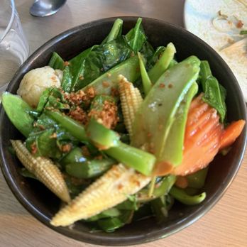 Mekong - Pad pak Whistler vegetables - Thai Near Me - Whistler, British Columbia