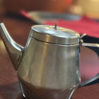Great Castle Chinese Restaurant - A tea pot of hot jasmine tea, which was delicious... It's missing its knob at the top - Chinese Near Me - Bakersfield, California Great Castle Chinese Restaurant - A tea pot of hot jasmine tea, which was delicious... It's missing its knob at the top - Chinese Near Me - Bakersfield, California