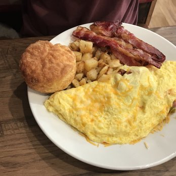 Frizzle Chicken Cafe - Breakfast & Brunch Near Me - Pigeon Forge, Tennessee Frizzle Chicken Cafe - Breakfast & Brunch Near Me - Pigeon Forge, Tennessee