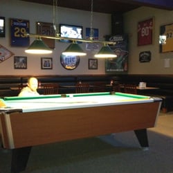 Varsity Pub & Extra Innings