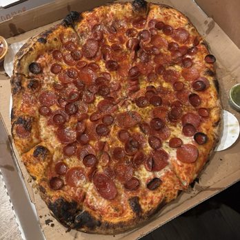 Virtuoso Pizzeria - Pepperoni hot honey - Pizza Near Me - Omaha, Nebraska Virtuoso Pizzeria - Pepperoni hot honey - Pizza Near Me - Omaha, Nebraska