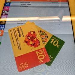 3 Store - Usim in omaggio se contestualmente ricarichi di 30 euro!